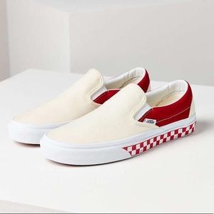 UO x VANS COLLAB Red Colorblocked Slip-on 9